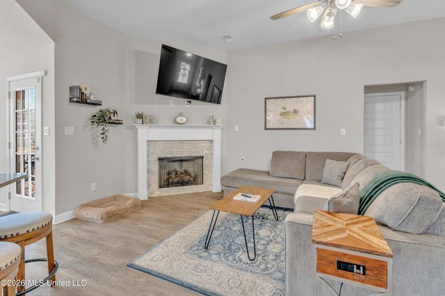 1078 Mcmillan Road, Southaven, MS 38671