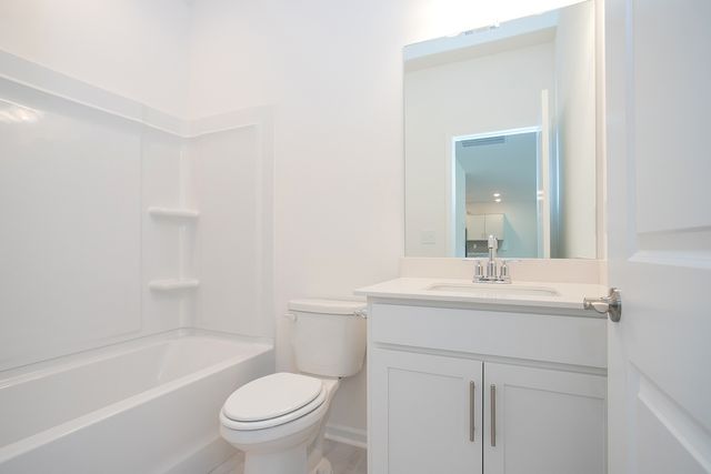 111 Glacier Way, La Vergne, TN 37086