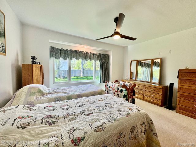 1668 S Shore Drive, Rochester Hills, MI 48307