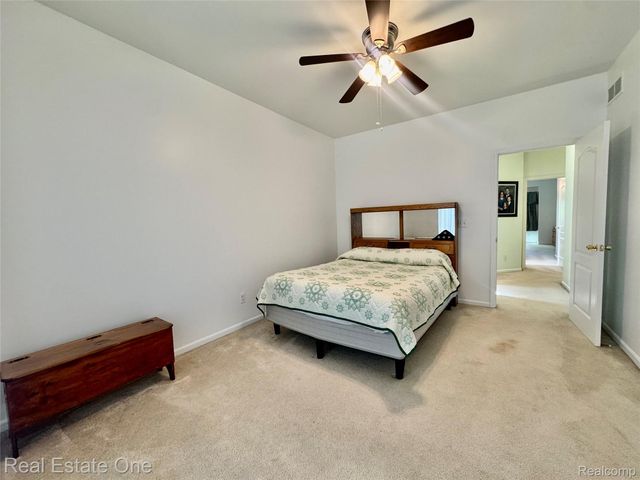 1668 S Shore Drive, Rochester Hills, MI 48307