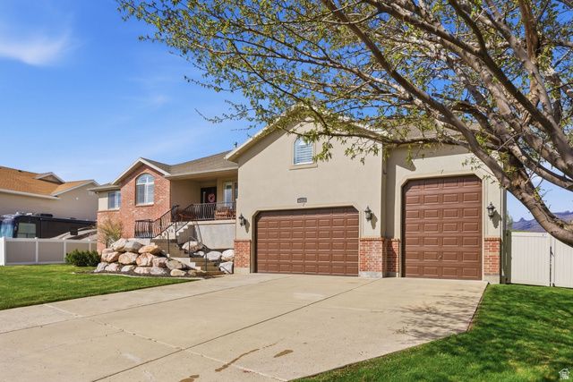 134 N WAGON WHEEL CIR, Farmington, UT 84025