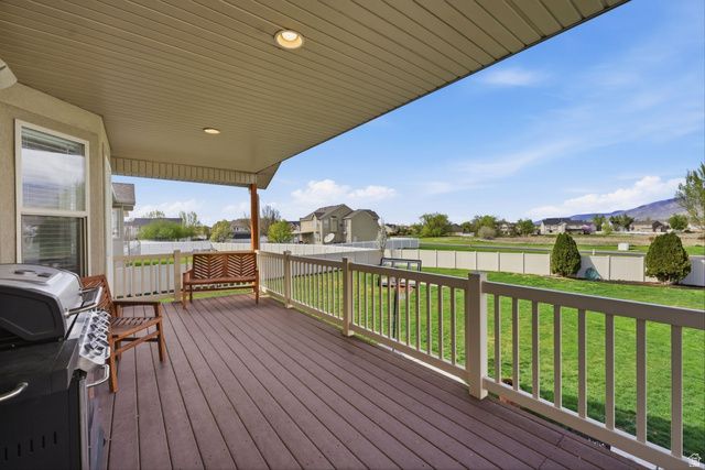 134 N WAGON WHEEL CIR, Farmington, UT 84025