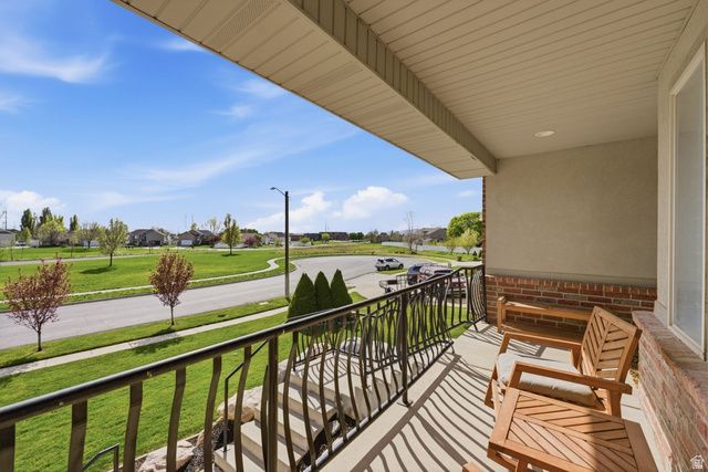 134 N WAGON WHEEL CIR, Farmington, UT 84025