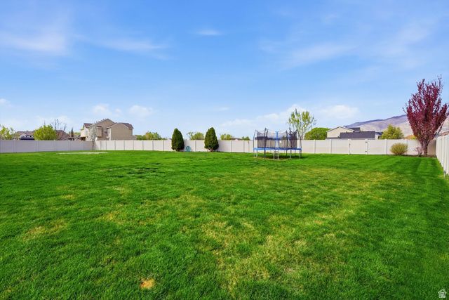 134 N WAGON WHEEL CIR, Farmington, UT 84025