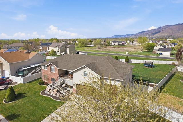 134 N WAGON WHEEL CIR, Farmington, UT 84025