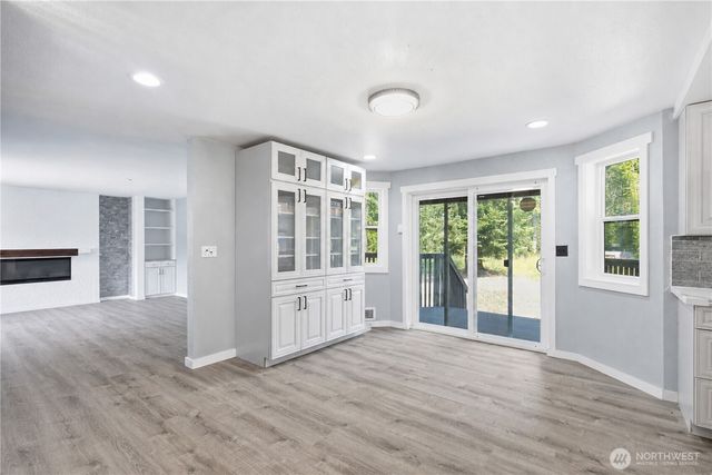 1519 State Rte 702 E, Roy, WA 98580