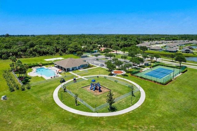 8613 Giovanni Avenue, Fort Pierce, FL 34951