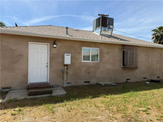 1111 Barney, Merced, CA 95340