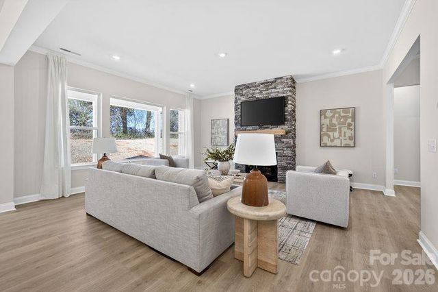 516 Fern Hill Road, Mooresville, NC 28117