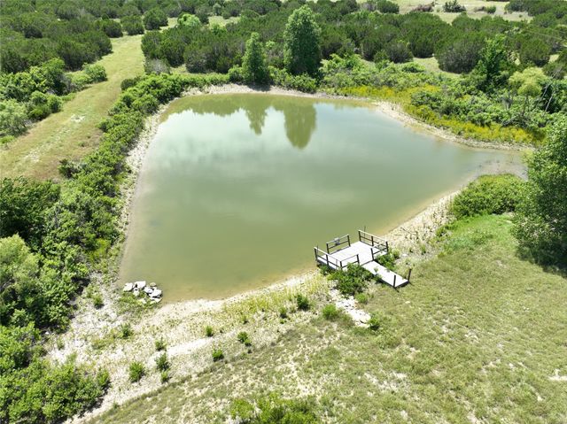 715 County Road 426, Purmela, TX 76566