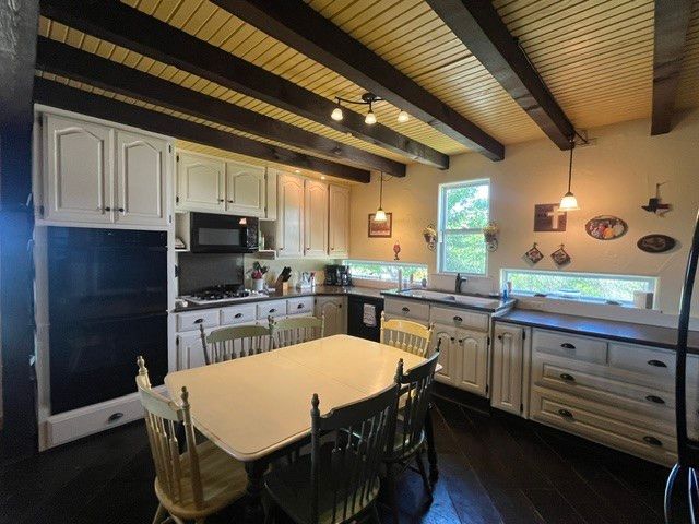 715 County Road 426, Purmela, TX 76566