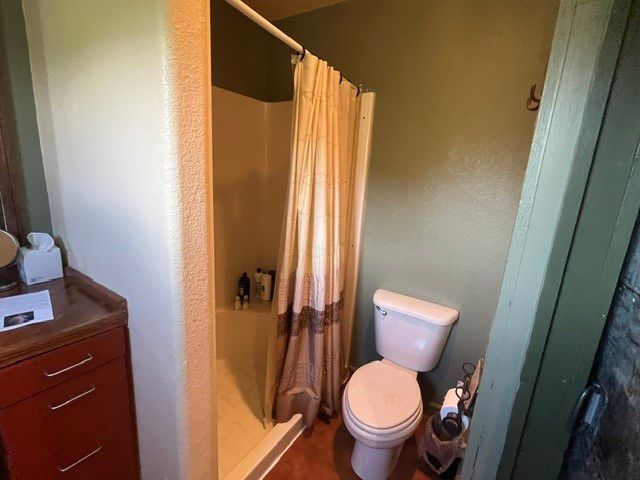 715 County Road 426, Purmela, TX 76566