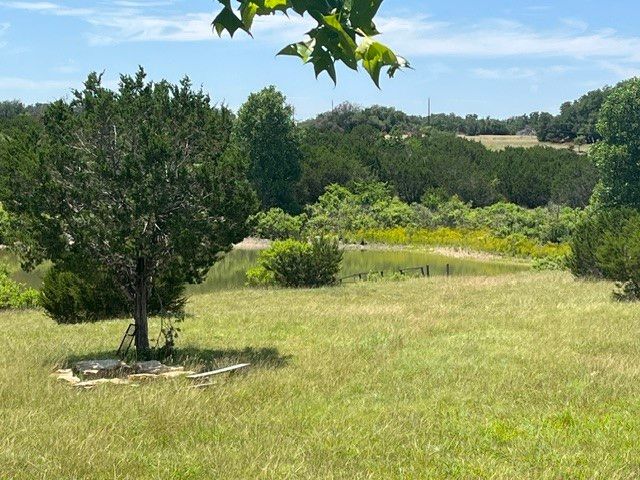 715 County Road 426, Purmela, TX 76566
