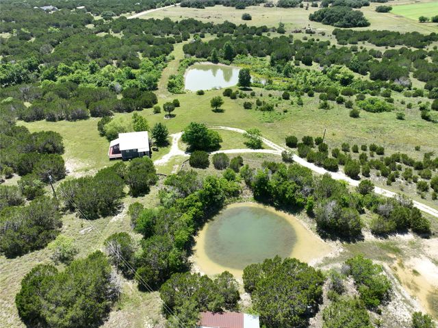 715 County Road 426, Purmela, TX 76566