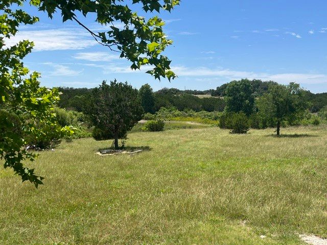 715 County Road 426, Purmela, TX 76566