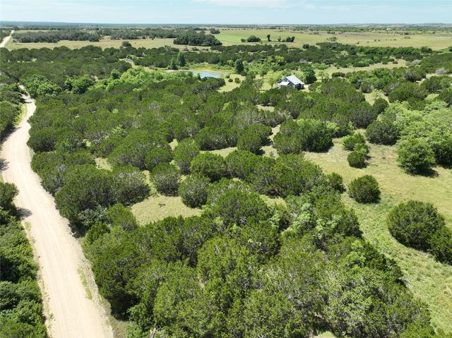 715 County Road 426, Purmela, TX 76566