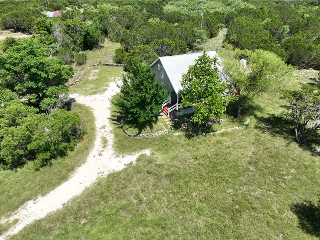 715 County Road 426, Purmela, TX 76566