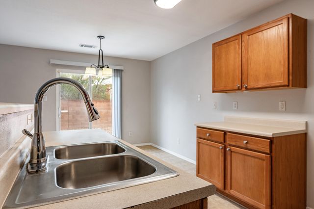 7801 Chaco Mesa Loop NW, Albuquerque, NM 87114