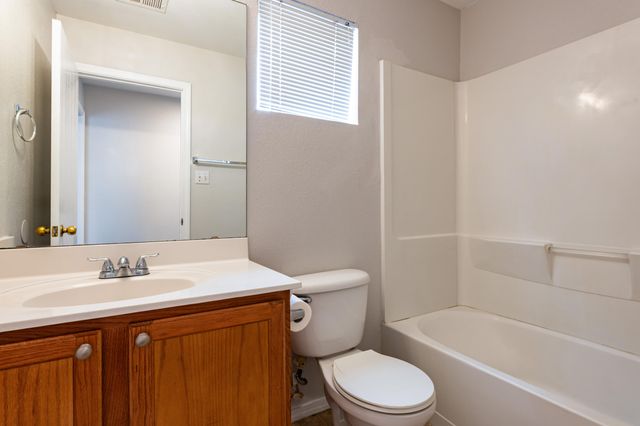 7801 Chaco Mesa Loop NW, Albuquerque, NM 87114