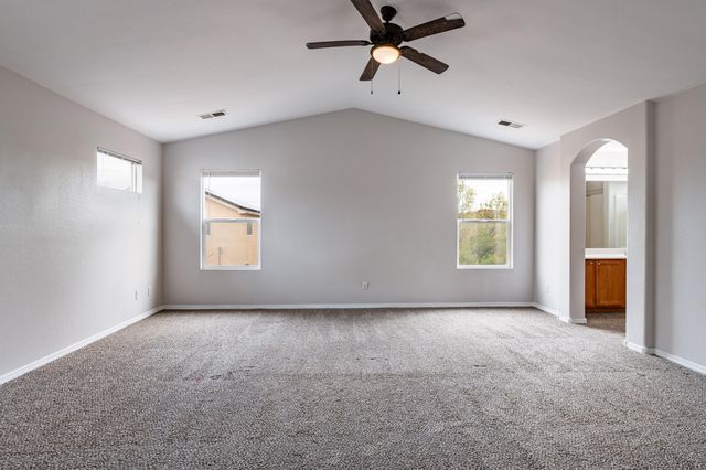 7801 Chaco Mesa Loop NW, Albuquerque, NM 87114