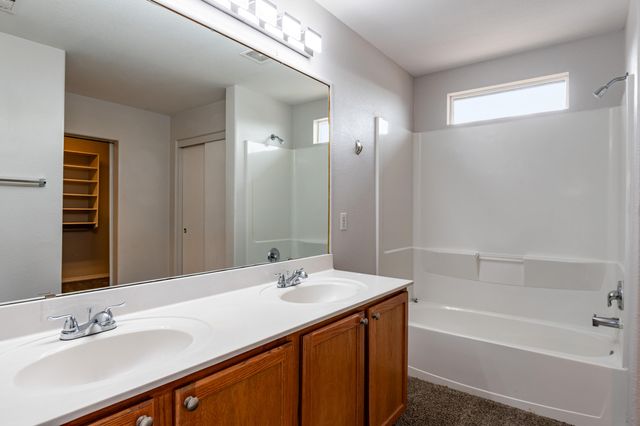 7801 Chaco Mesa Loop NW, Albuquerque, NM 87114