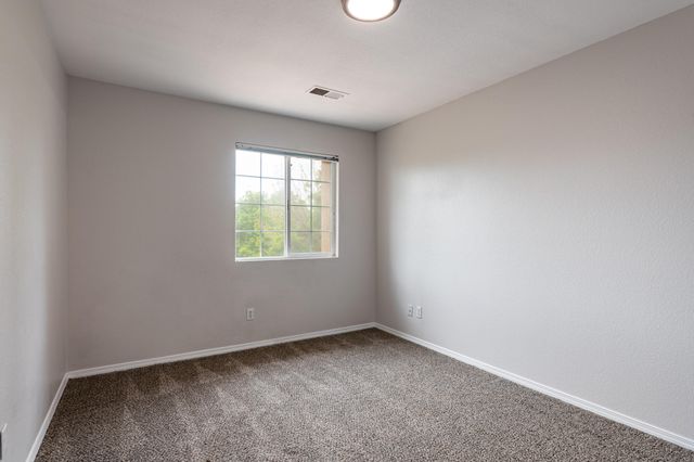 7801 Chaco Mesa Loop NW, Albuquerque, NM 87114