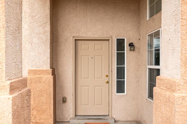 7801 Chaco Mesa Loop NW, Albuquerque, NM 87114