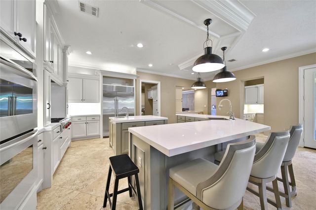 12718 Hunters Canyon Lane, Cypress, TX 77429