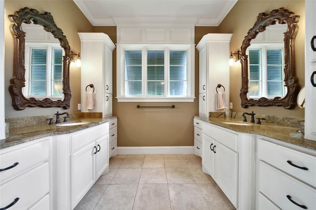 12718 Hunters Canyon Lane, Cypress, TX 77429