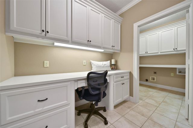 12718 Hunters Canyon Lane, Cypress, TX 77429