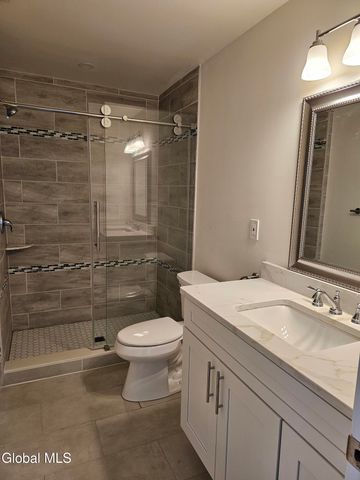 489 Grooms Road Unit C, Clifton Park, NY 12065