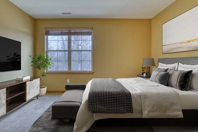 W155N7081 Amberleigh CIRCLE, Menomonee Falls, WI 53051