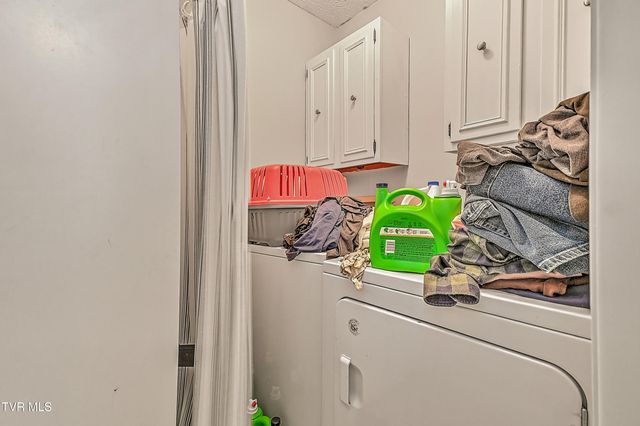 270 Alders Place Extension, Bristol, TN 37620