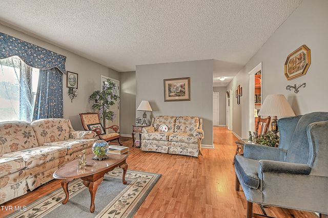 270 Alders Place Extension, Bristol, TN 37620