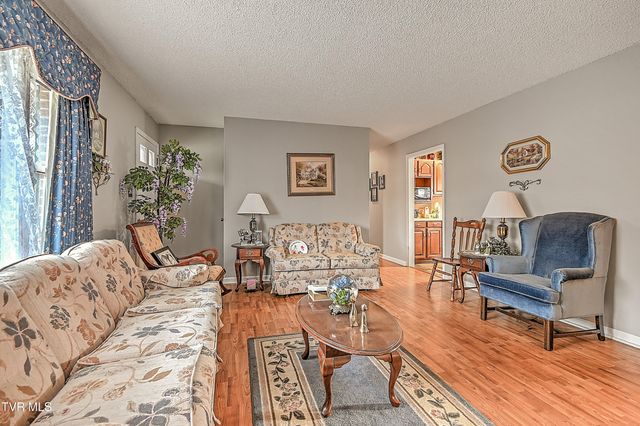 270 Alders Place Extension, Bristol, TN 37620