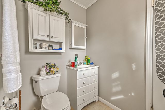 270 Alders Place Extension, Bristol, TN 37620