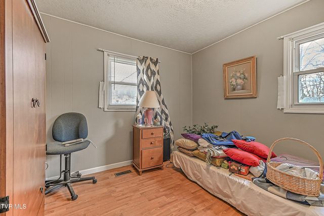 270 Alders Place Extension, Bristol, TN 37620