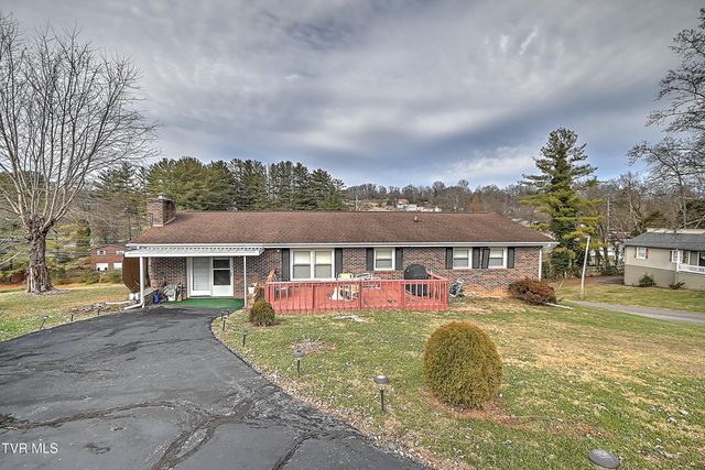 270 Alders Place Extension, Bristol, TN 37620