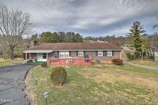270 Alders Place Extension, Bristol, TN 37620