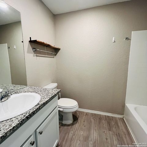 6624 Arid Way, San Antonio, TX 78252