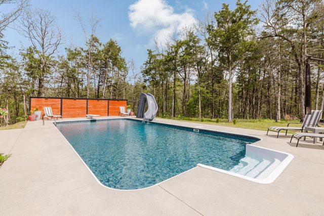 1164 Brookhaven Court, Alexander, AR 72002