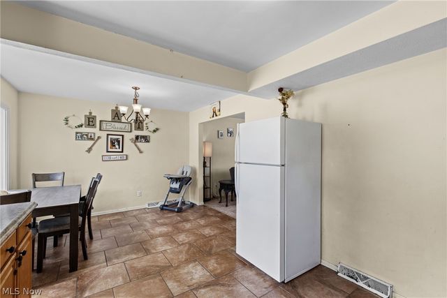324 Thomas Street, Wintersville, OH 43953