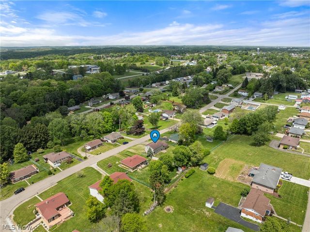 324 Thomas Street, Wintersville, OH 43953