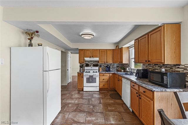 324 Thomas Street, Wintersville, OH 43953