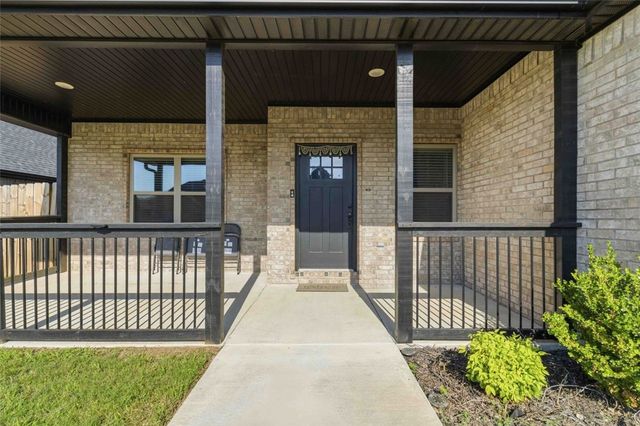 811 Ann Place, Centerton, AR 72719