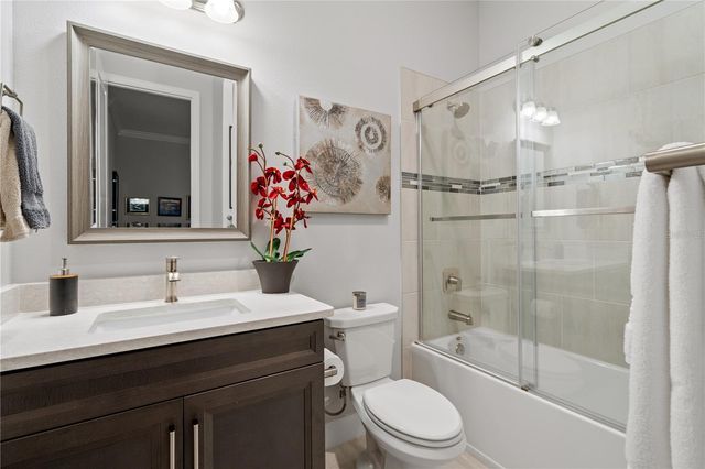 17088 SECRET HOLLOW LOOP, Clermont, FL 34711