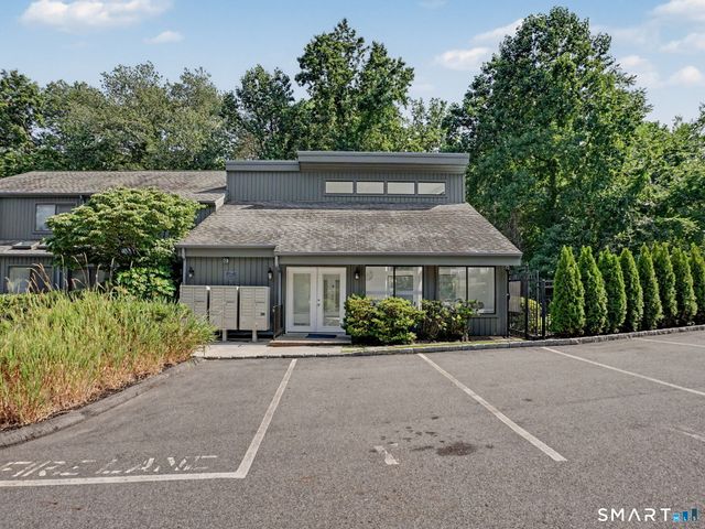 123 Old Belden Hill Road 26, Norwalk, CT 06850