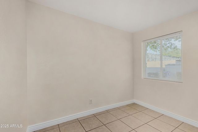 2555 E Mobile Lane, Phoenix, AZ 85040