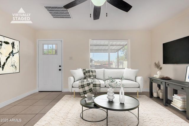 2555 E Mobile Lane, Phoenix, AZ 85040