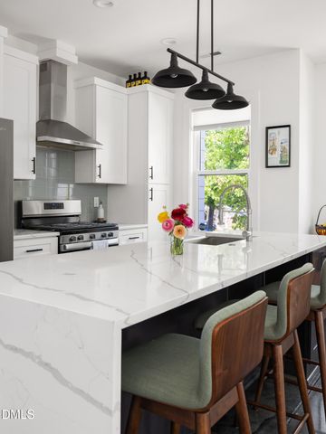 825 W Markham Avenue, Durham, NC 27701